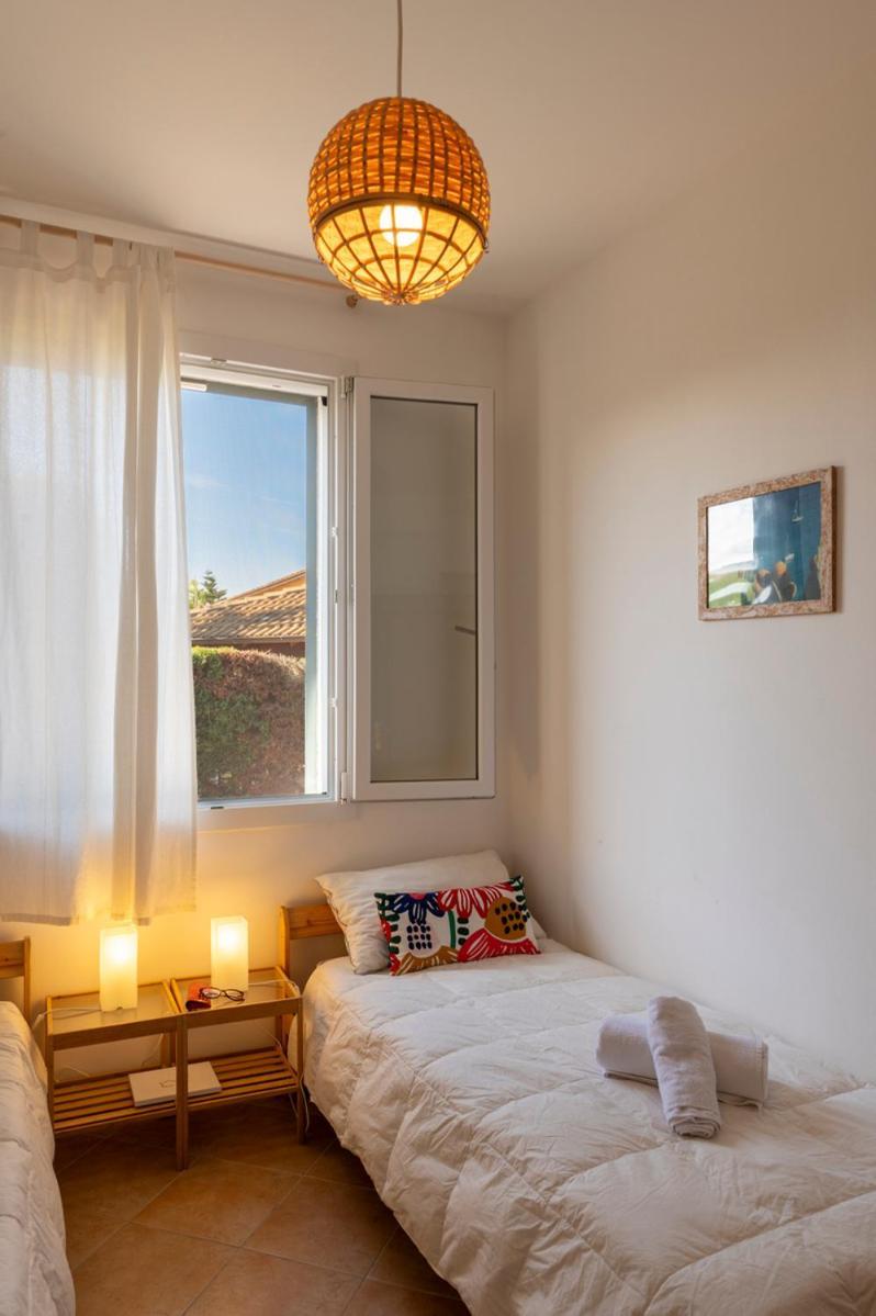 Villa Plumeria Campofelice Di Roccella Bagian luar foto
