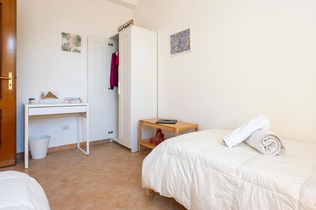 Villa Plumeria Campofelice Di Roccella Bagian luar foto